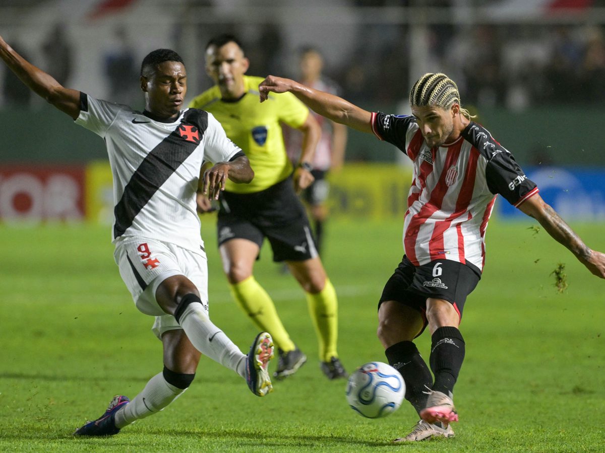 O começo eufórico (ou tenso) Olimpia arranca empate no fim e Barracas