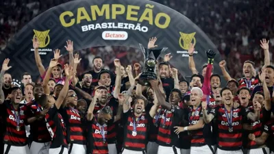Há um ano, Flamengo e Brasilia escreveram uma noite de basquete no Maracanãzinho