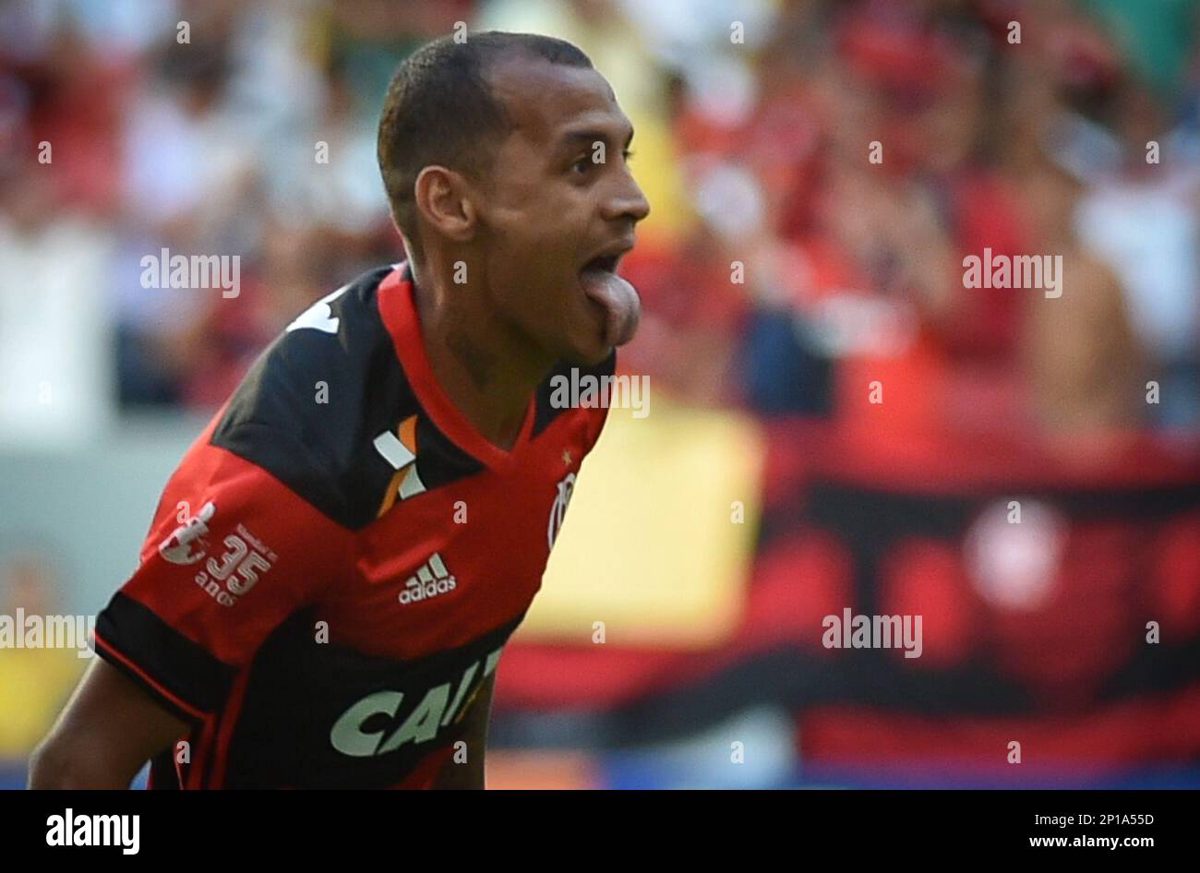 A torcida e a cidade naquela noite Há um ano, Flamengo e Brasilia escrevera