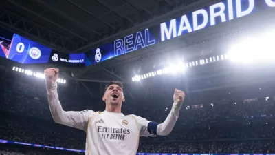 Sem Valverde no Clásico, como Arbeloa vai tapar o maior buraco do Real Madrid