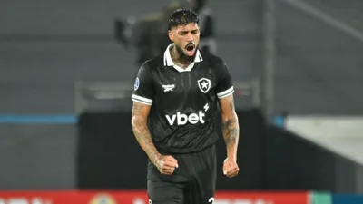 Quanto tempo o Botafogo ainda aguenta com dois meses de direitos de imagem em aberto