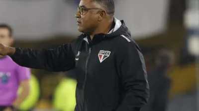 Os garotos de Cotia seguiram em pé no Chile — e o São Paulo ainda lidera