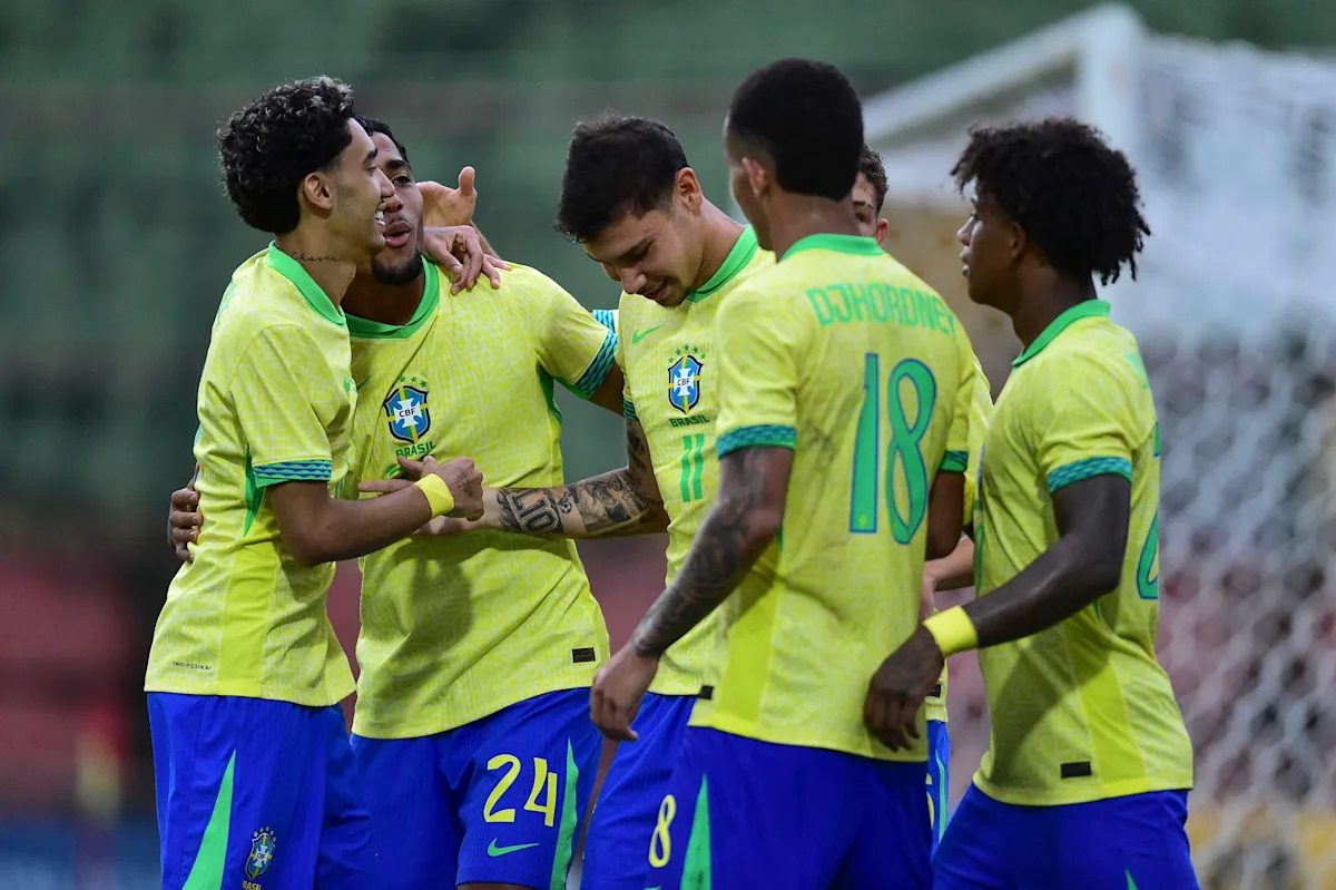 A interpretação fácil e o que ela ignora sobre o planejamento tricolor Os garoto