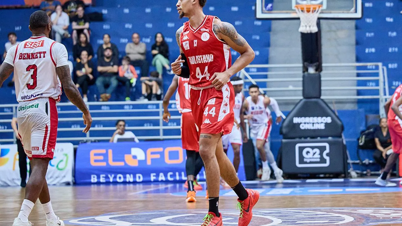Ginásio Antônio Prado Jr. durante partida de basquete entre Paulistano e São José pelo Brasileirão 2025