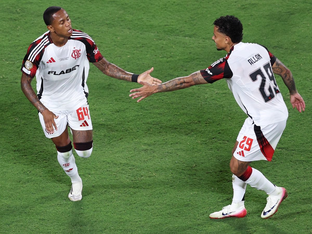 A leitura que o recorde não conta por conta própria Flamengo virou bilionário e