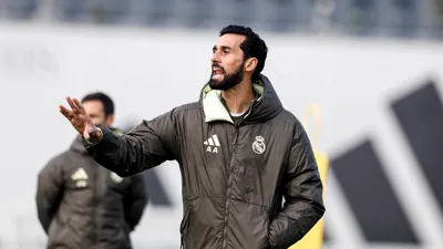 Arbeloa nunca perdeu um Clásico como jogador — e agora chega como técnico estreante