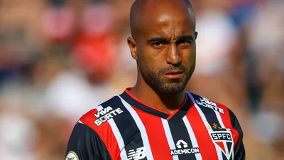 São Paulo quer renovar com Lucas Moura mesmo com tendão rompido