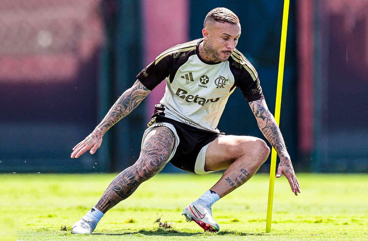 A movimentação de Boto antes da janela abrir O brasileiro que o Flamengo rastreo