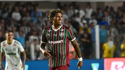 John Kennedy de volta e o Fluminense tem quatro jogos para virar a chave no Maracanã