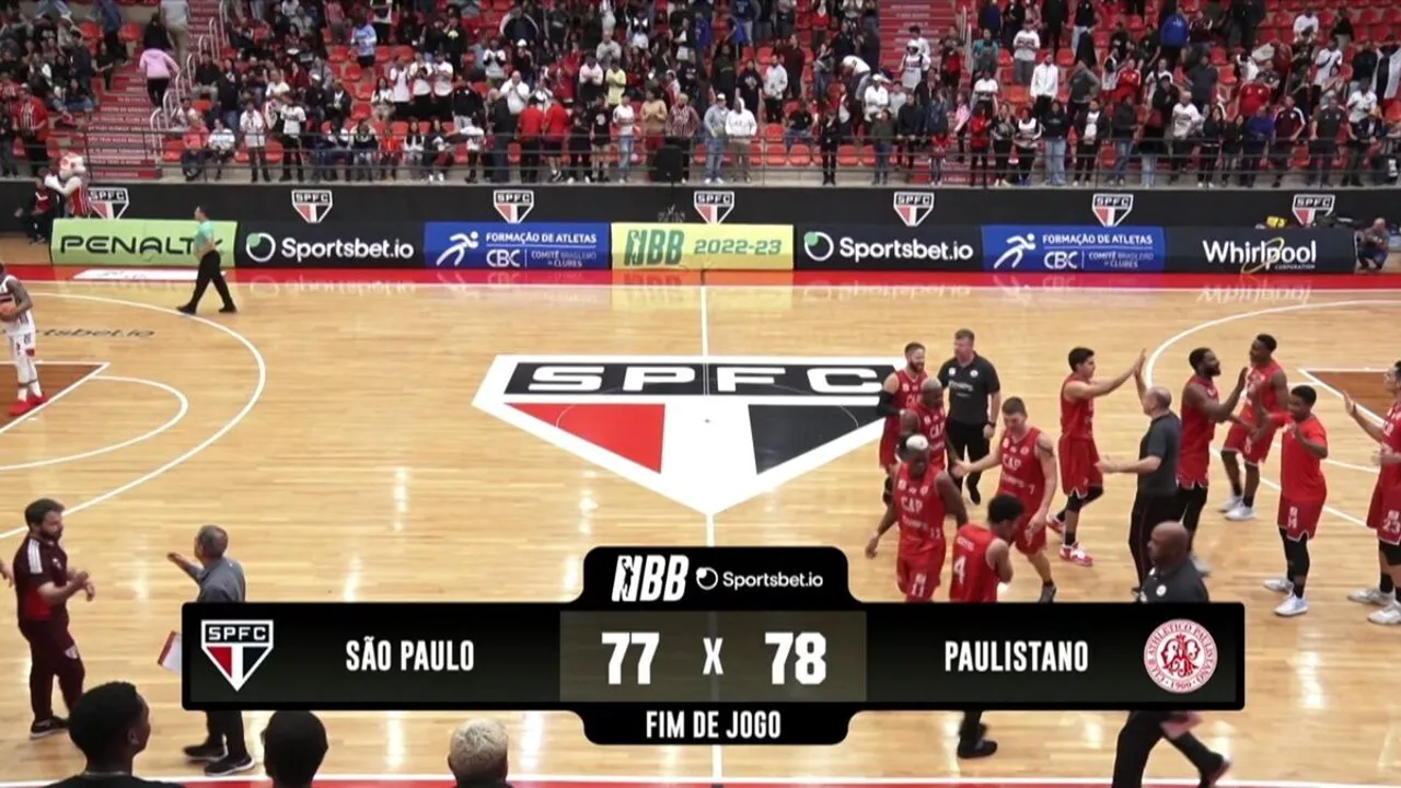 Ginásio do Morumbi durante partida de basquete entre São Paulo e Paulistano em outubro de 2024