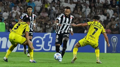 Bernard ou Scarpa? O Atlético-MG tem 90 minutos para responder