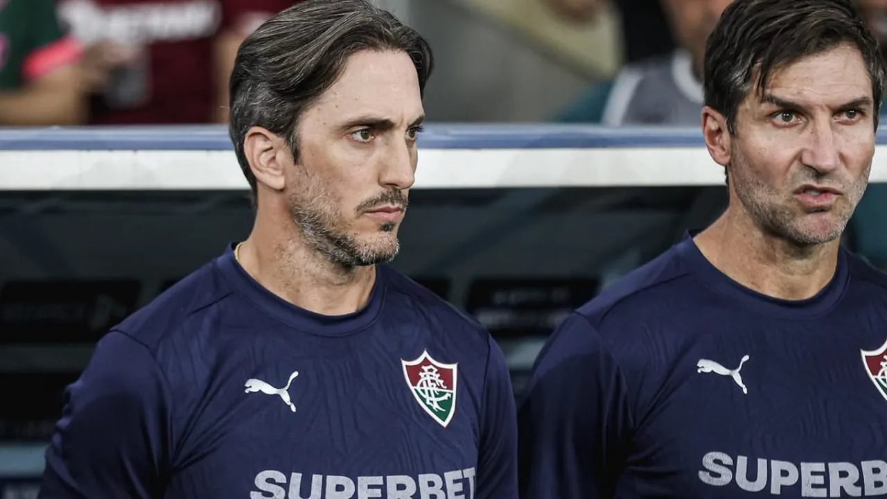 Torcida do Fluminense no Maracanã durante empate com Vitória pela 15ª rodada do Brasileirão 2026