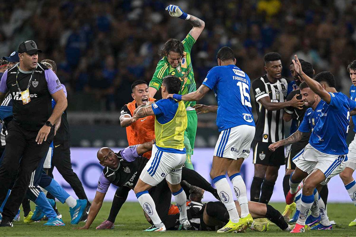 O herói esquecido pelos holofotes Bahia e Cruzeiro dividem pontos em 1 a 1