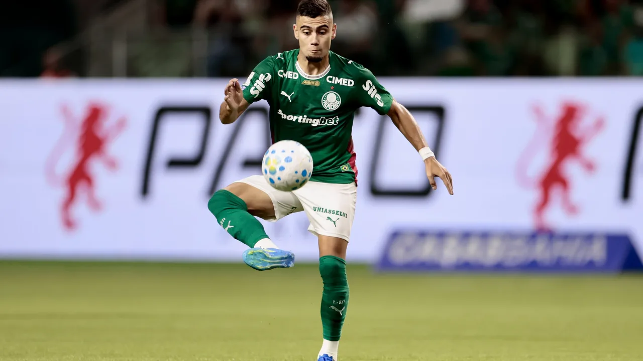 Anderson Barros, diretor do Palmeiras, em coletiva após empate com Remo no Mangueirão pelo Brasileirão 2026