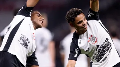 Vape, isqueiro e óculos de sol voaram no Majestoso — e o Corinthians pode escapar ileso