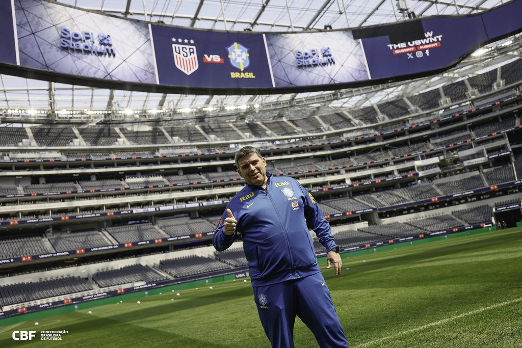 O que o Porto revelou sobre Thiago Silva em 2026 Um zagueiro de 41 anos que conq
