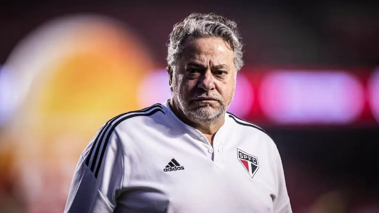 Julio Casares no Morumbi durante partida do São Paulo Futebol Clube