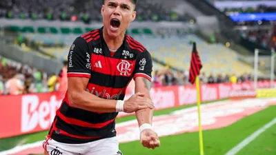 Craque Neto crava acerto que o Flamengo não confirma — e Luiz Araújo complica tudo