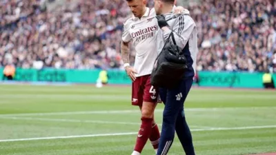 Quanto tempo o Arsenal perdeu sem Ben White nas últimas três temporadas