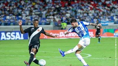 O Paysandu fareja a brecha que o Vasco ainda não fechou