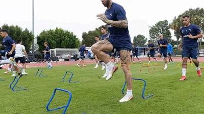 Ramos formado pelo Sevilla agora quer comprar 80% do clube que o criou