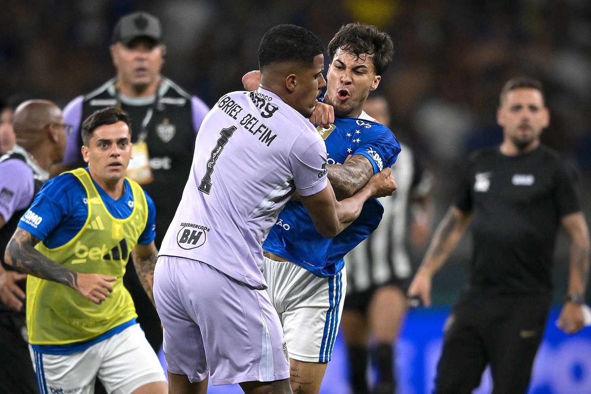 Como esse cenário se formou — e quem ajudou a construí-lo Vaias e invasões de CT