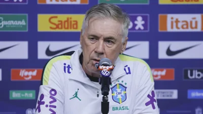 Dois jogos para convencer Ancelotti e uma vaga que ninguém ainda sabe de quem é