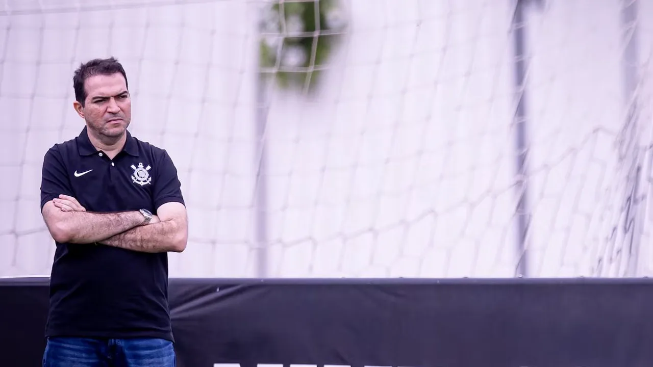 Sede do Corinthians no Parque São Jorge com documentos financeiros ao fundo simbolizando negociação de dívida