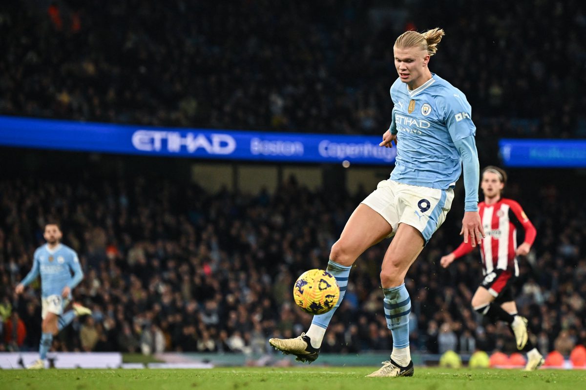 O City que precisa vencer e o Arsenal que já comemora Guardiola aposta em rotaçã