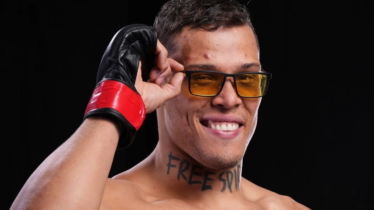 Caio Borralho em posição de luta no octógono do UFC, com cinturão dos pesos-médios ao fundo
