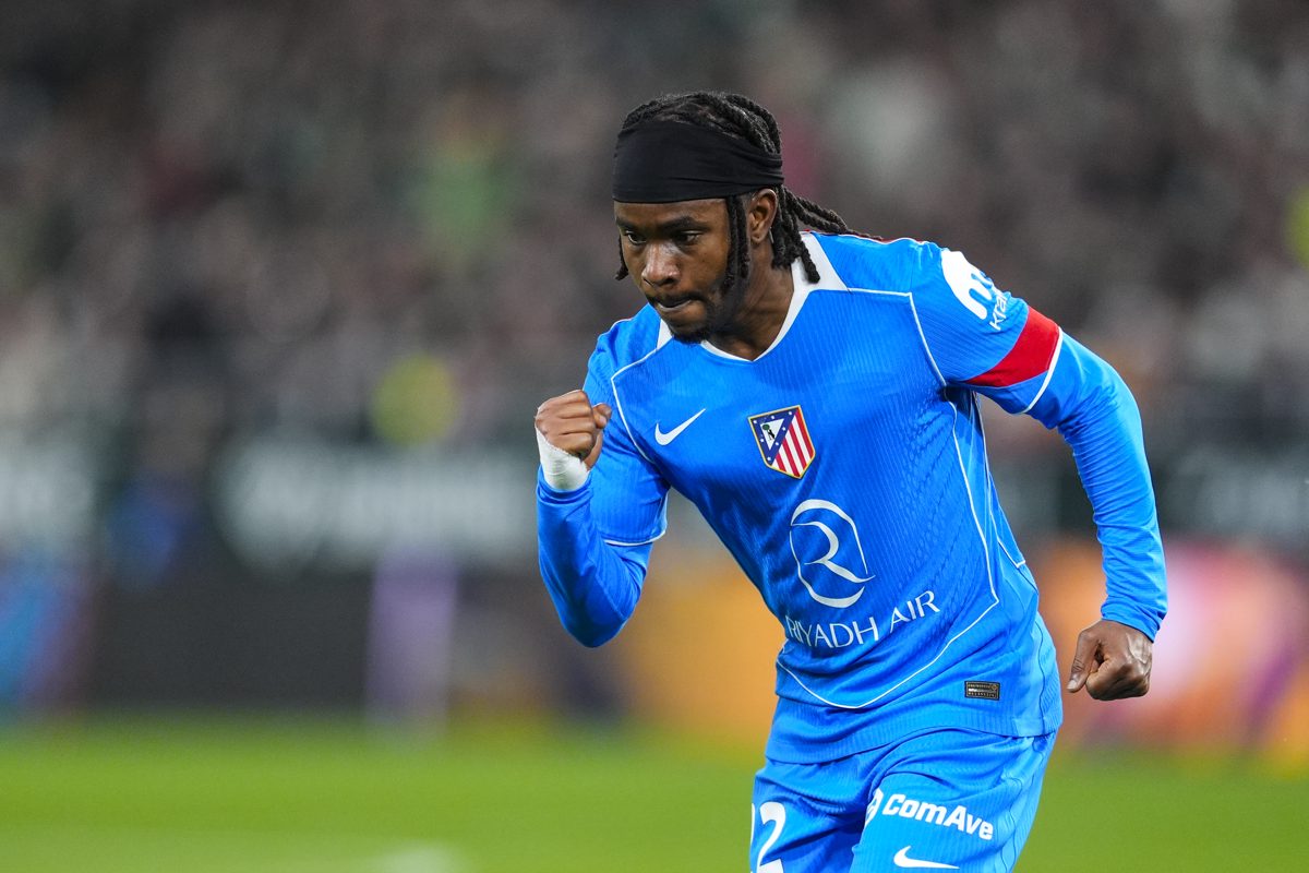 A narrativa que circula e o que ela omite Defoe comparou Rayan a Bale e a Premie