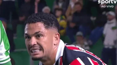 Ferreirinha durou 33 segundos em campo — e o São Paulo pode ter quebrado um recorde