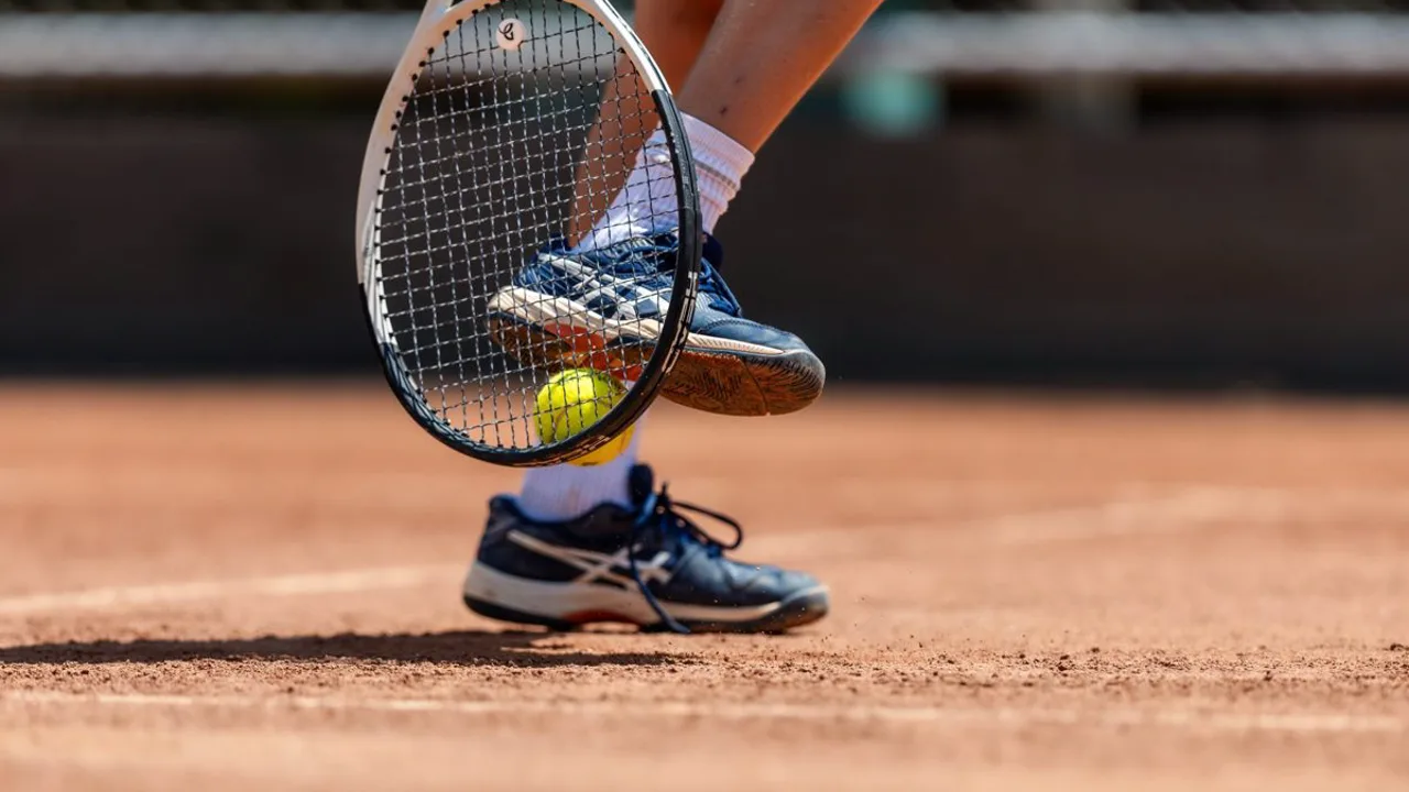 Elina Svitolina comemorando vitória no saibro do Foro Italico em Roma durante o WTA 1000