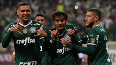 Palmeiras vira em Quito enquanto Flamengo cede à altitude de La Paz