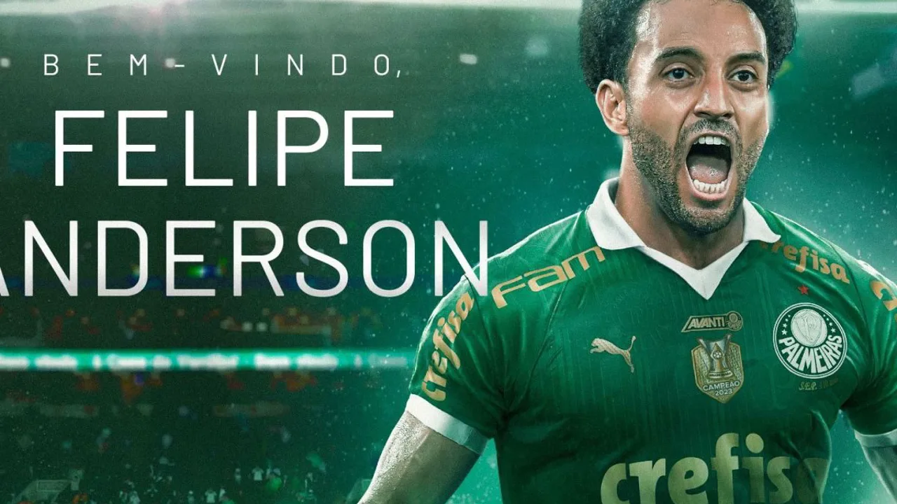Felipe Anderson com a camisa do Palmeiras em campo durante partida do Brasileirão 2026