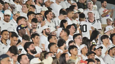 Por que a torcida do Santos desmontou a Neo Química Arena antes do apito
