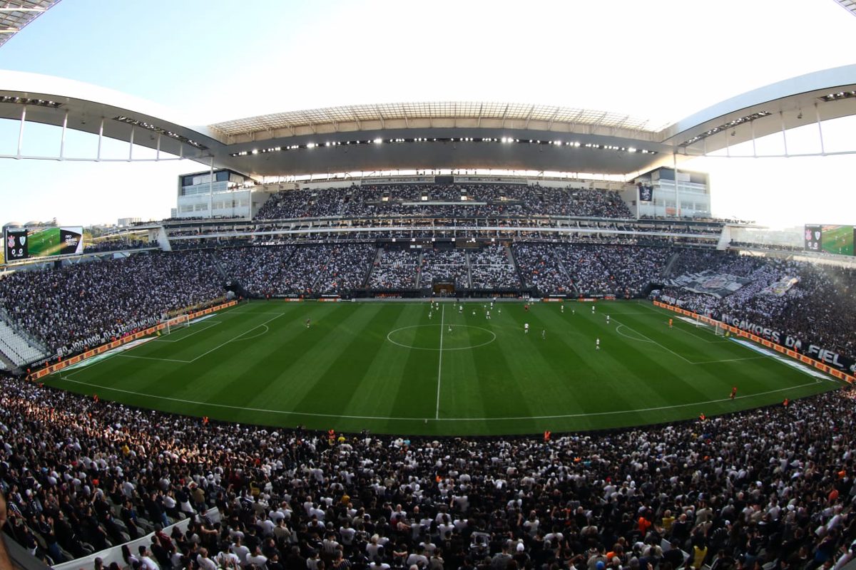 A reunião que o jogador quis e o que ele colocou na mesa Memphis pediu a reunião