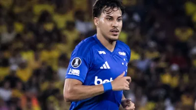 Kaio Jorge ou Bøving: qual atacante encaixa melhor quando o sistema muda