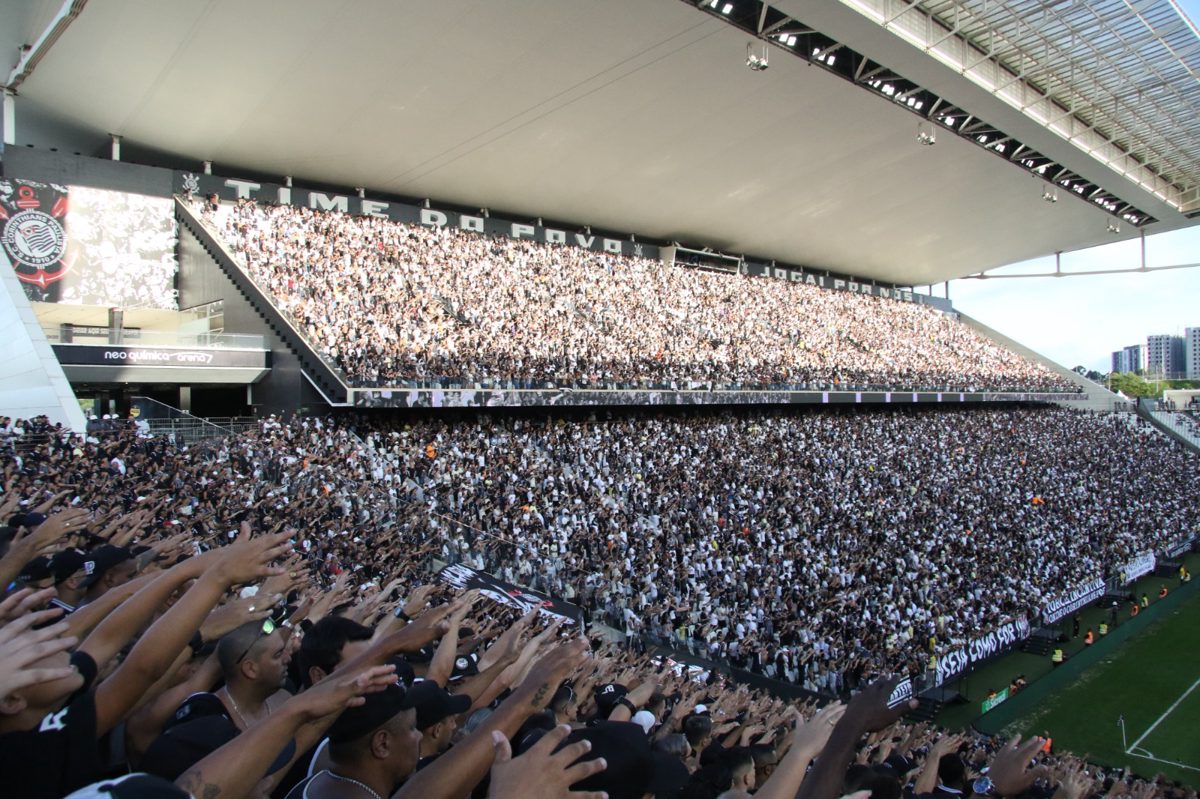 A tese que virou dogma no Joaquim Grava O Corinthians que Diniz construiu começa