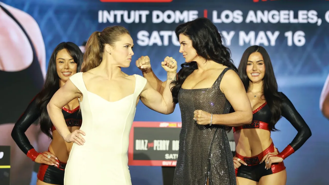 Ronda Rousey e Gina Carano frente a frente na coletiva de imprensa do MVP MMA 1 em Nova York