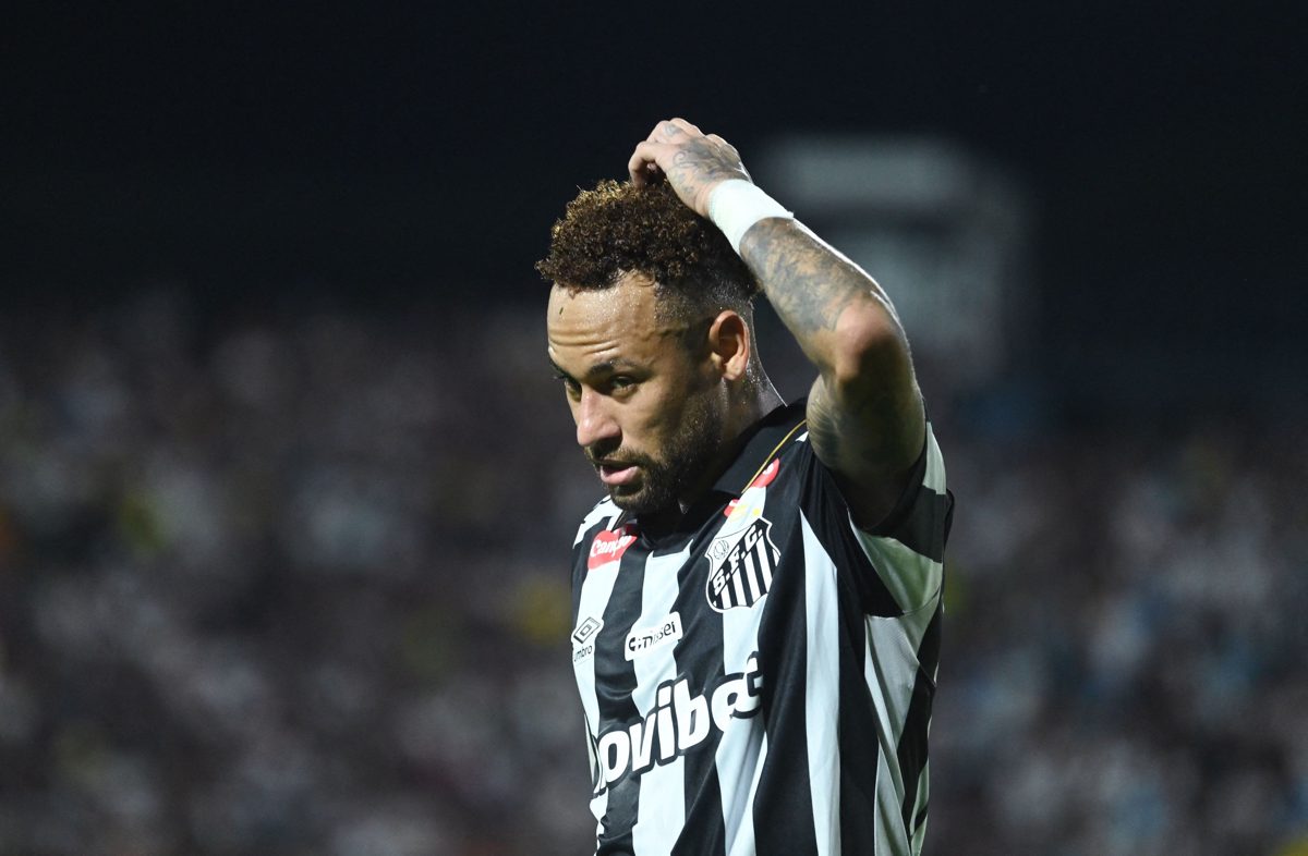 Os 45 mil ingressos vendidos e a matemática do recorde Neymar lotou a Neo Químic