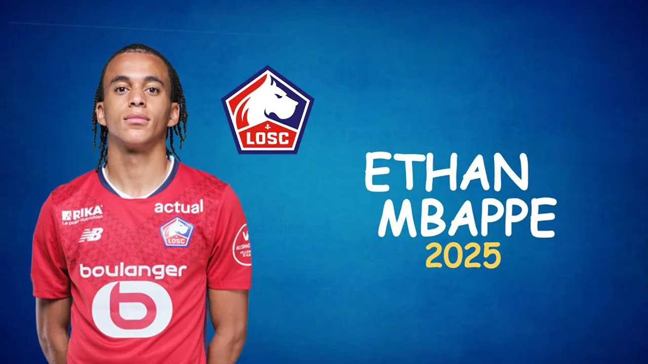 Kylian Mbappé com a camisa da seleção francesa em partida da Copa do Mundo