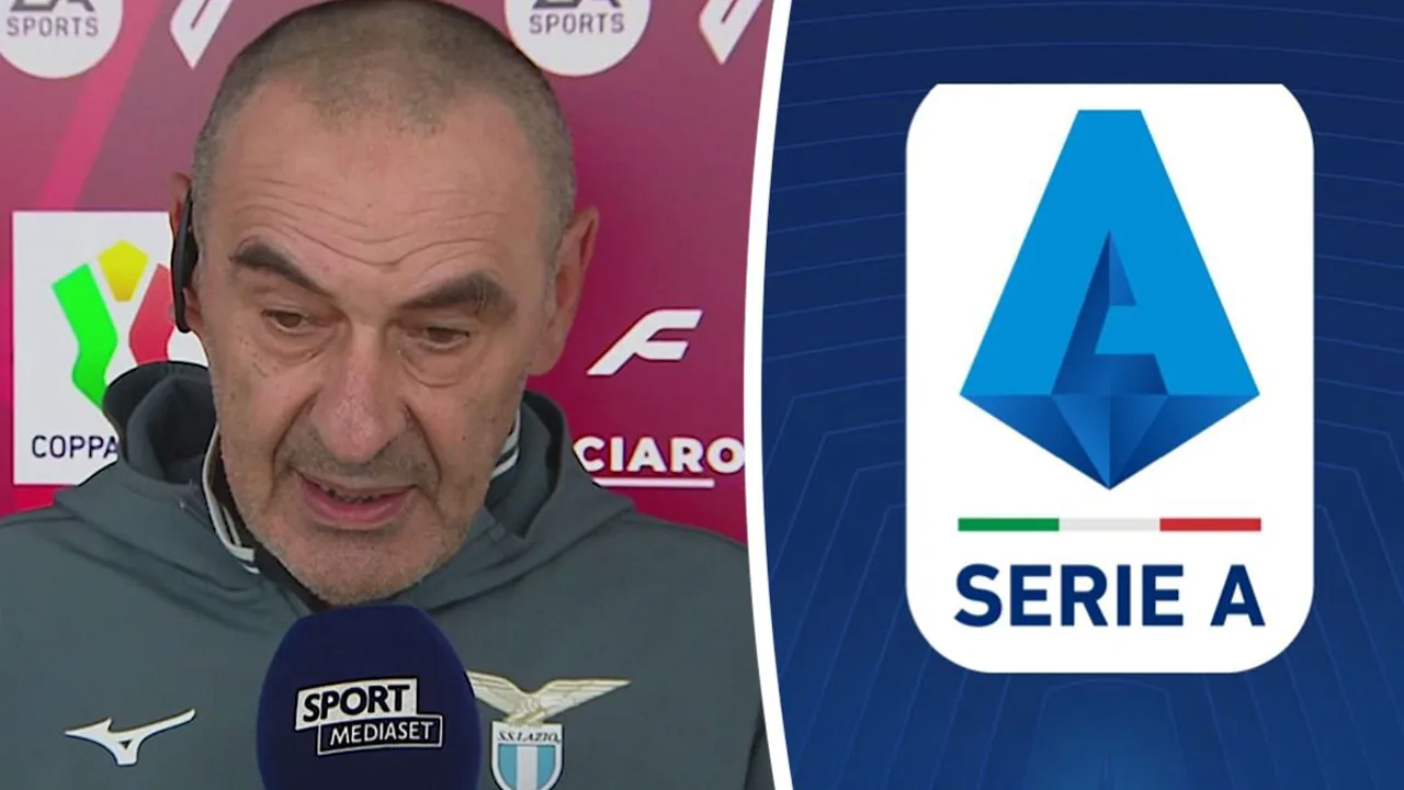 Maurizio Sarri na beira do campo durante partida da Lazio no Estádio Olímpico de Roma