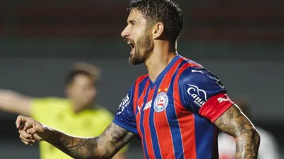 Dez dias de silêncio e depois a voz da Copa caiu no colo de Everaldo Marques