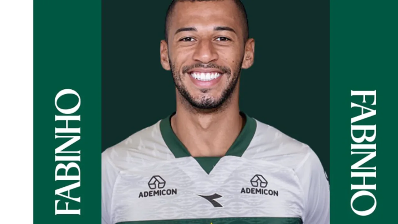 Fabinho, atacante do Coritiba, camisa 28, em ação no Brasileirão Série A 2026