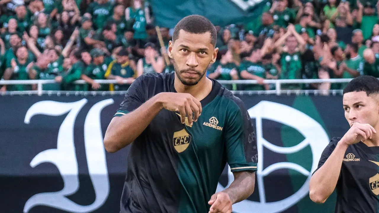 Sob a lente do treinador O camisa 28 que o Coritiba escalou 34 ve