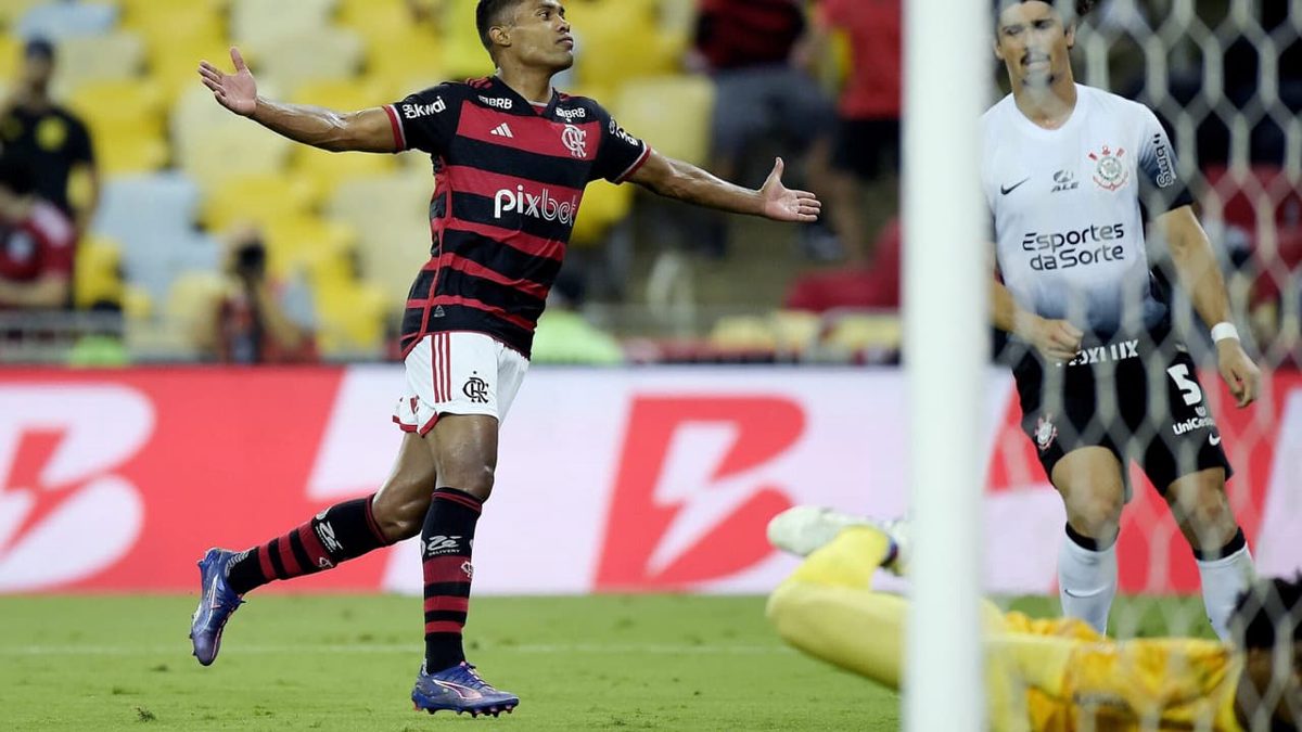 Um campeonato descartado pela pontaria Diz-se que o Flamengo tem um dos melhore