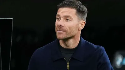 Xabi Alonso herda um Chelsea com três técnicos em uma temporada