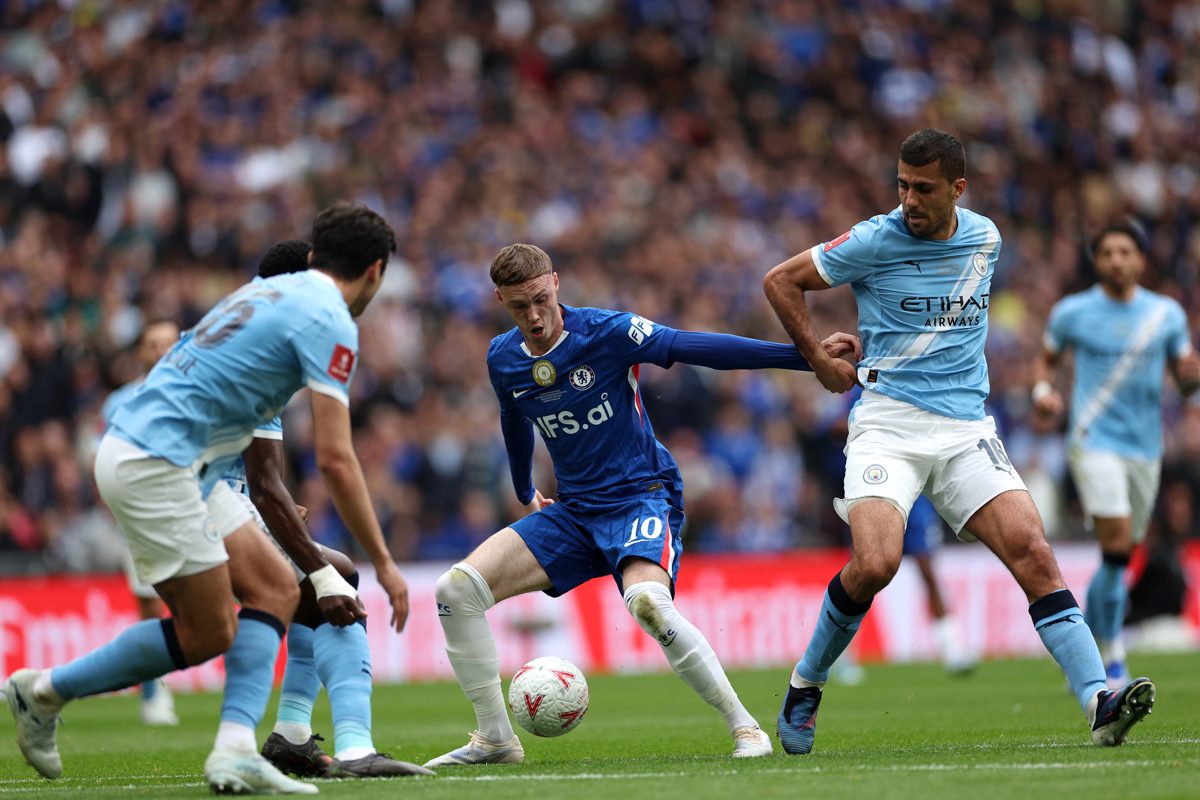O que Alonso encontra em Stamford Bridge Xabi Alonso herda um Chelsea com três t