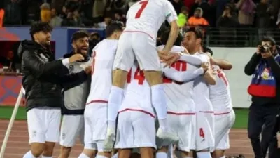 A Fifa foi a Istambul resolver o que a política não conseguiu